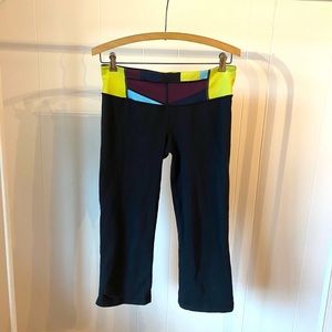 Lululemon Cropped Flare Leggings